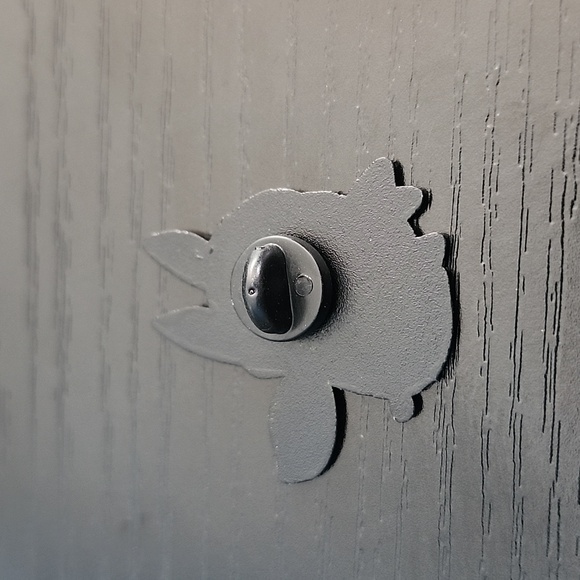 Anime Ryoga Hibiki in Pig Form Enamel Pin - Picture 2 of 4